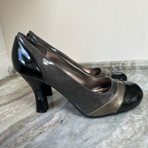 NEVER WORN!! Women’s Sz 9 super cute shiny black/dark grey/bronze high heels